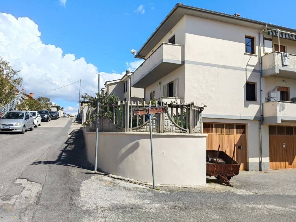Appartamento a Poggio nativo in Via Giardino, 24 - Foto 3