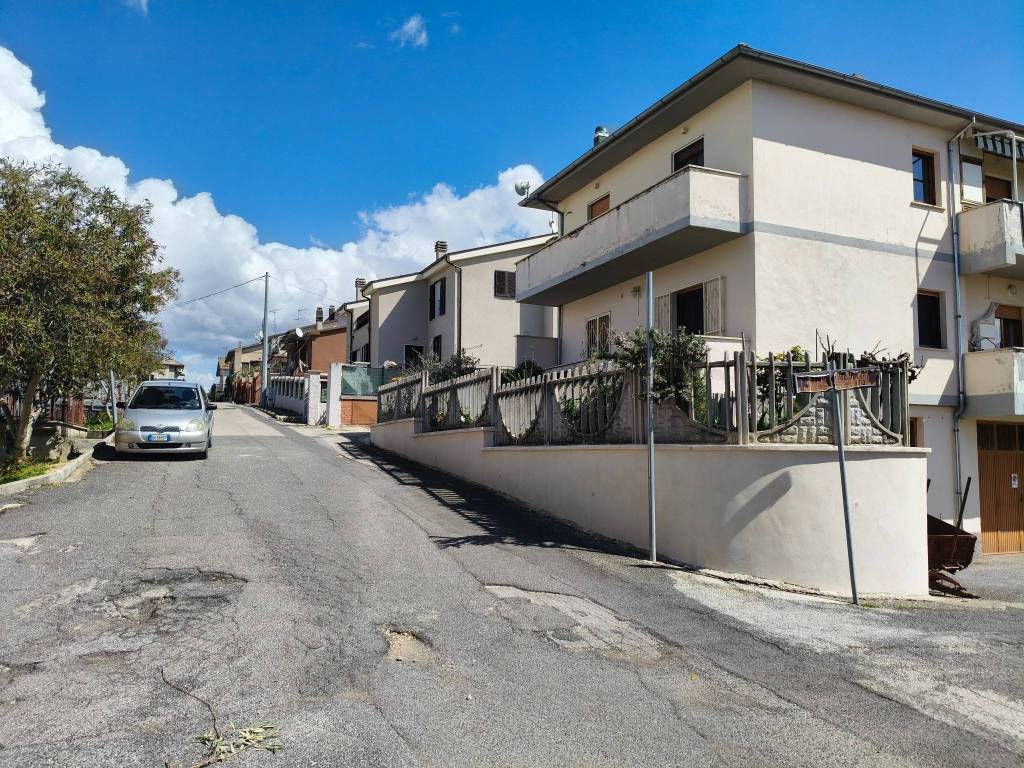 Appartamento a Poggio nativo in Via Giardino, 24 - Foto 4
