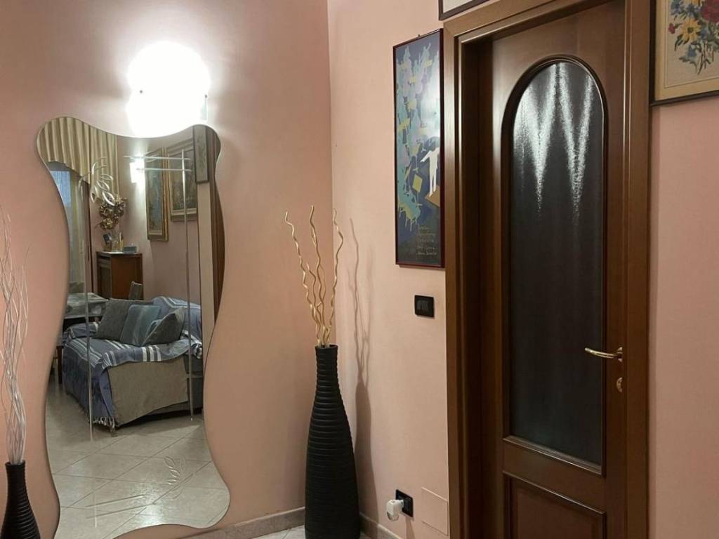 Appartamento a Collegno in Via Castagnevizza, 11 - Foto 2
