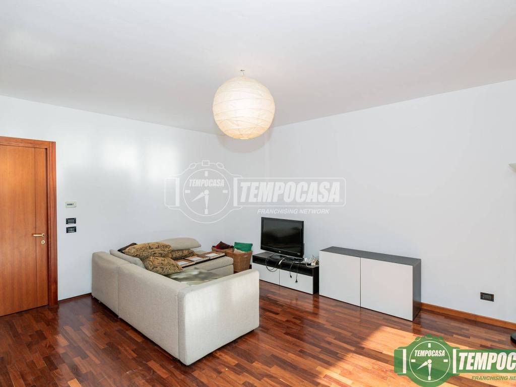 Appartamento a San donato milanese in Via Bruxelles - Foto 4