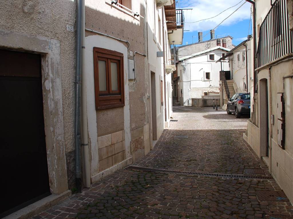 Casa indipendente a Rivisondoli in Via Piè la Costa - Foto 3