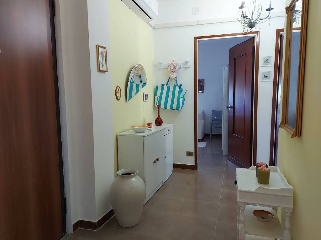 Appartamento a Isola di capo rizzuto in Via Monte Olimpo - Foto 3