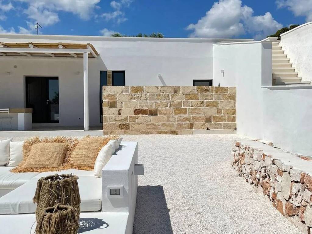 Villa a Ostuni in Strada Provinciale 17 S.N.C. - Foto 3