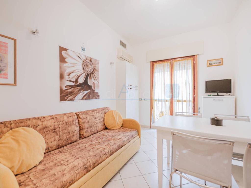 Appartamento a Jesolo in Via Vittorio Veneto, 55 - Foto 4