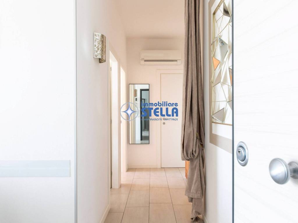 Appartamento a Jesolo in Via Olanda, 27 - Foto 2