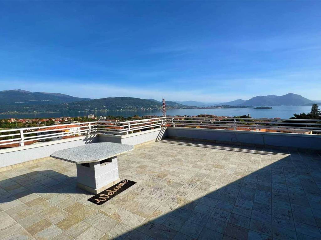 Appartamento a Baveno in Via Arnaldo Fraccaroli - Foto 4
