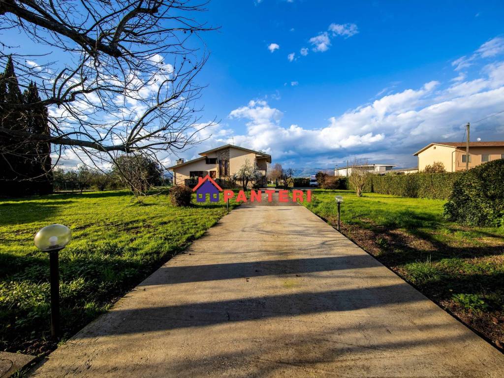 Villa a Ponte buggianese in Via Pietro Mascagni, 2 - Foto 2