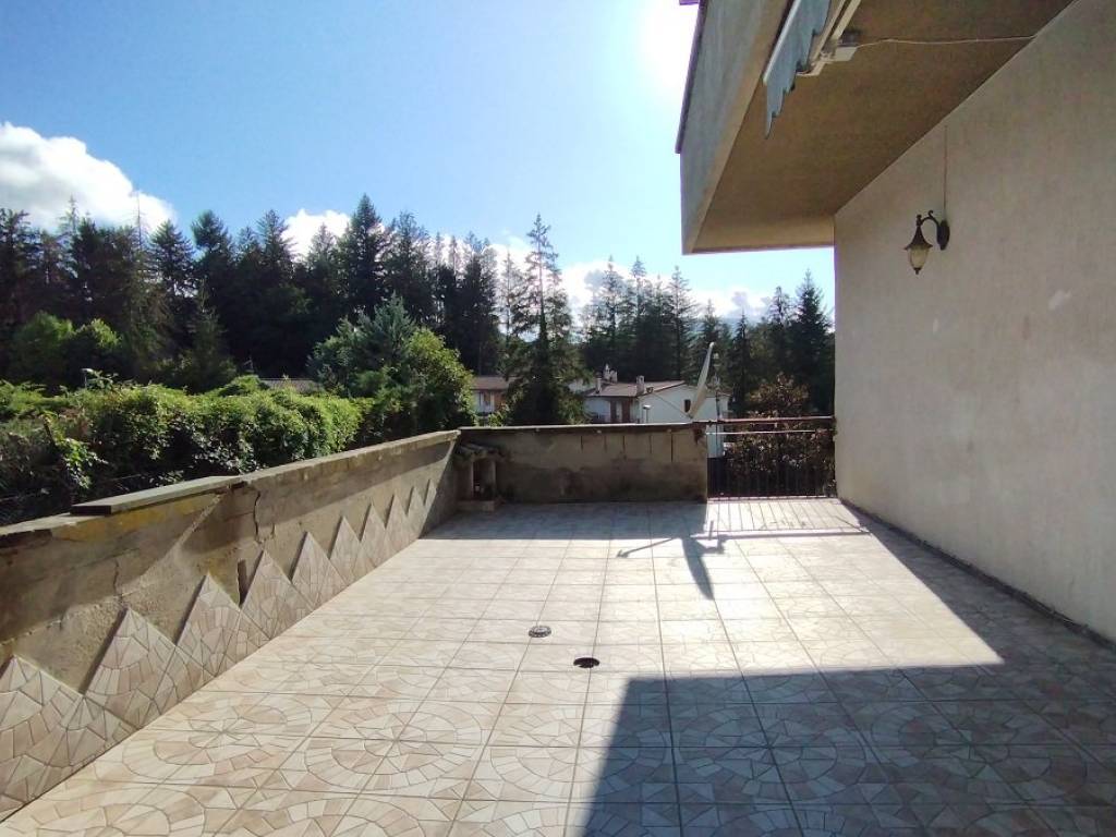 Appartamento a Trevi nel lazio in Piazza Suria - Foto 2