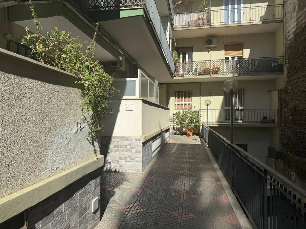 Appartamento a Catania in Via Stazzone - Foto 2