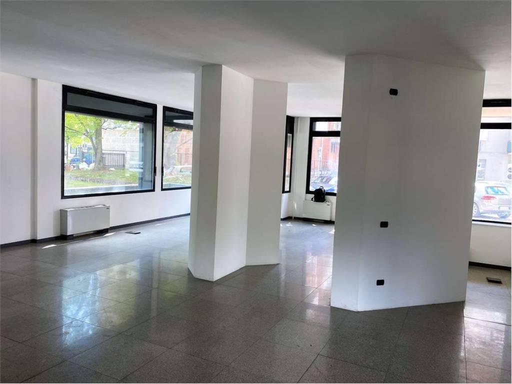 Immobile a Como in piazza della tessitrice , 12 - Foto 4