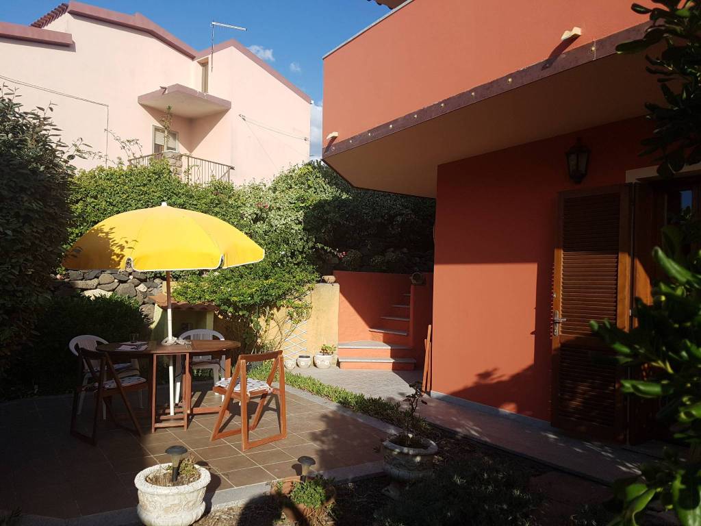 Villa a Magomadas in Via Cagliari - Foto 2