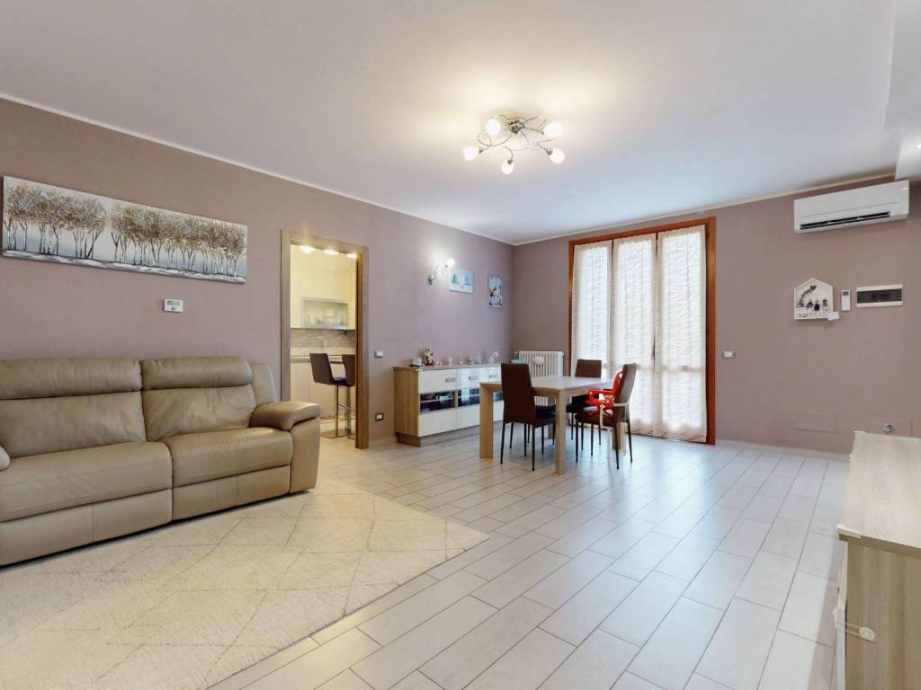 Appartamento a Rubiera in Viale Giacomo Matteotti - Foto 2