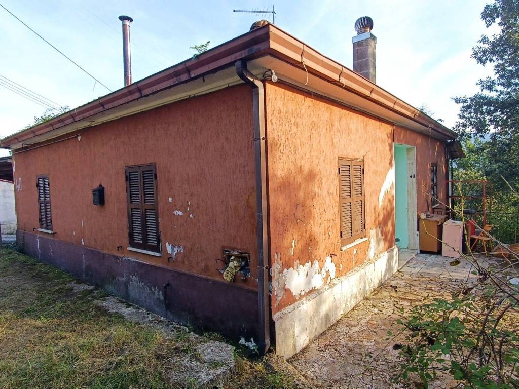 Rustico / casale a Ceccano in Via Colle Antico, 77 - Foto 4