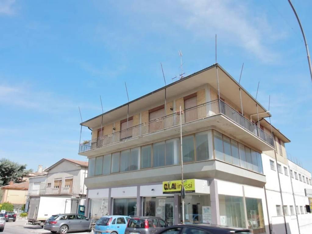 Palazzo / stabile a Amelia in Via Roma - Strada Statale 205, 55 - Foto 5