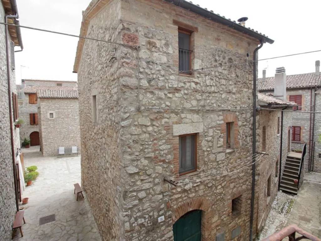 Appartamento a Avigliano umbro in Via Rotonda, 20 - Foto 3