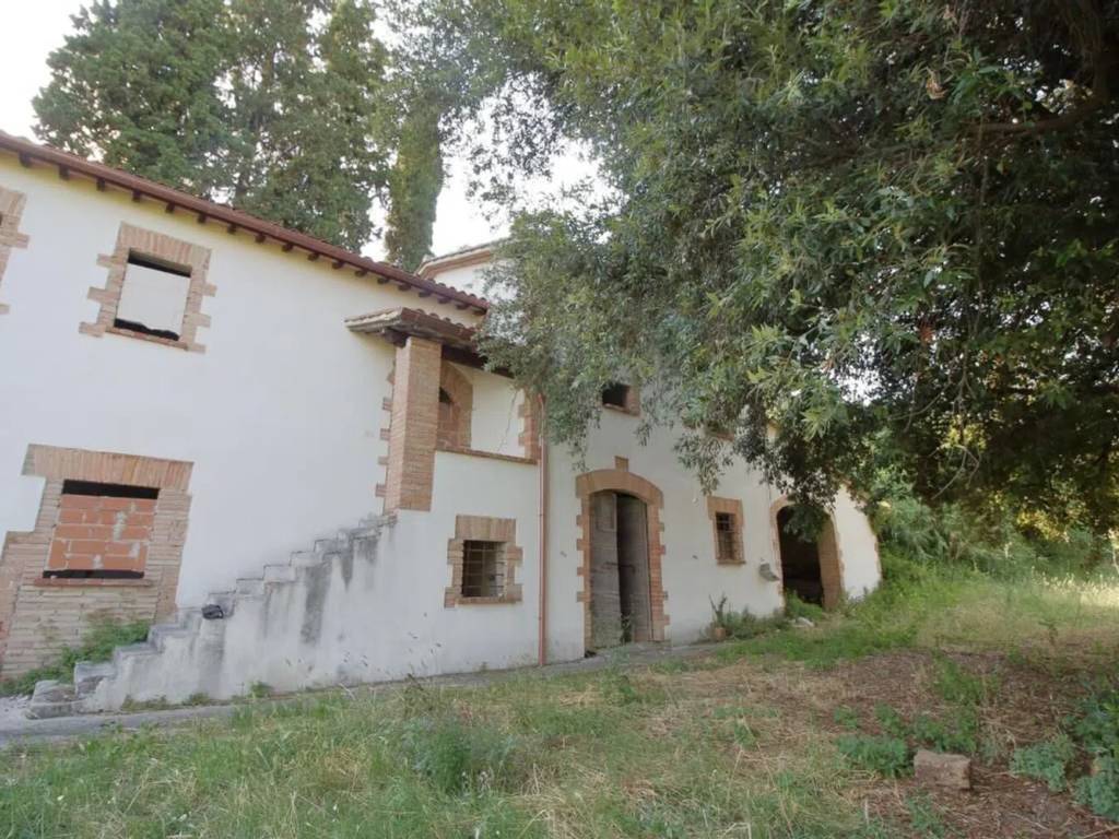 Rustico / casale a Avigliano umbro in Via Della Pace No Number - Foto 2