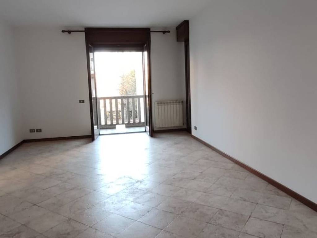 Appartamento a Novara in Via Carlo Cerruti, 17 - Foto 2
