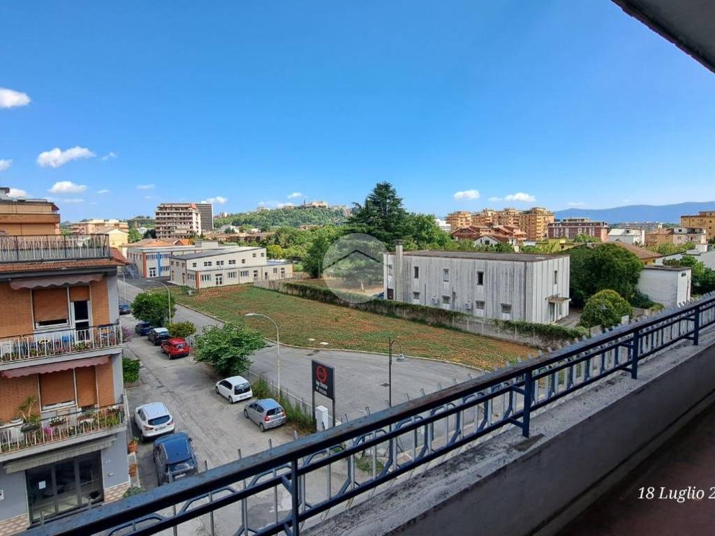 Appartamento a Frosinone in Via Madonna della Neve, 4 - Foto 2