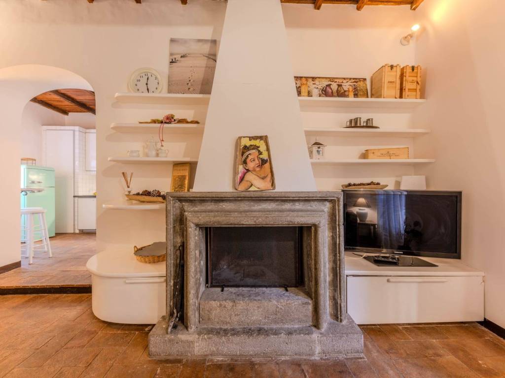 Appartamento a Capodimonte in Piazza della Rocca - Foto 5