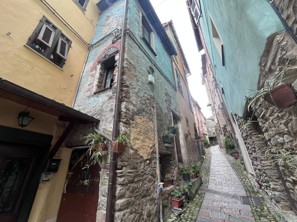 Appartamento a Badalucco in Via Romana, 5 - Foto 2