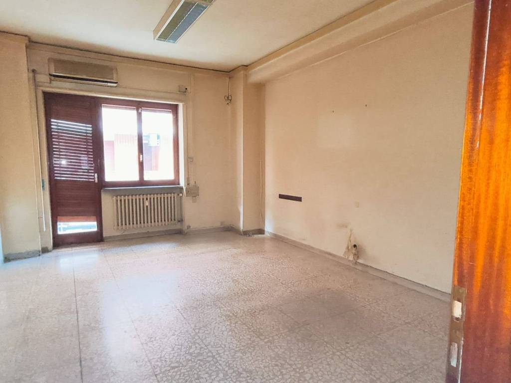 Palazzo / stabile a Pescara in Via Giosuè Carducci - Foto 3