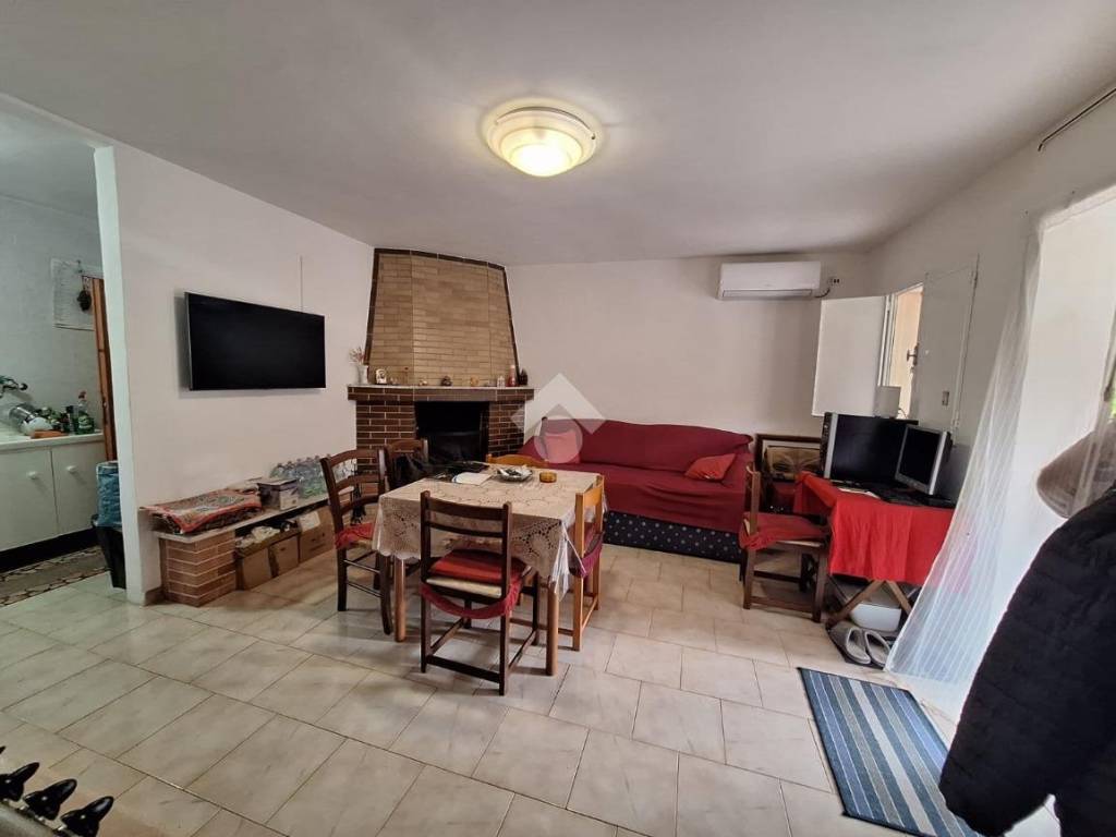 Villa a Sannicandro di bari in C.da Parco Torre, 46 - Foto 4
