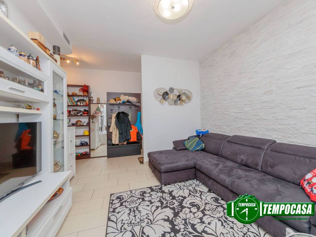 Appartamento a Cesano boscone in Via Giuseppe Garibaldi - Foto 3