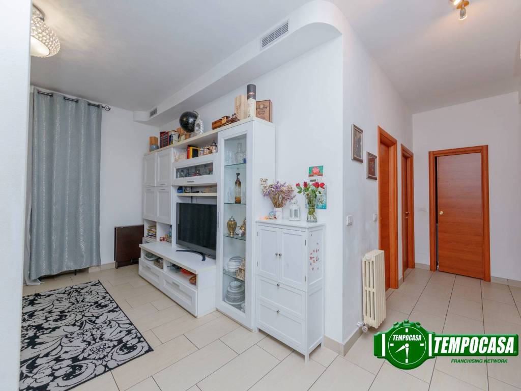 Appartamento a Cesano boscone in Via Giuseppe Garibaldi - Foto 4