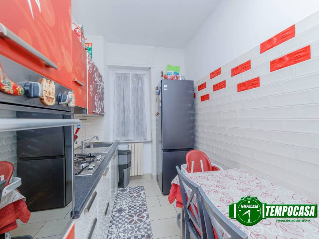 Appartamento a Cesano boscone in Via Giuseppe Garibaldi - Foto 5