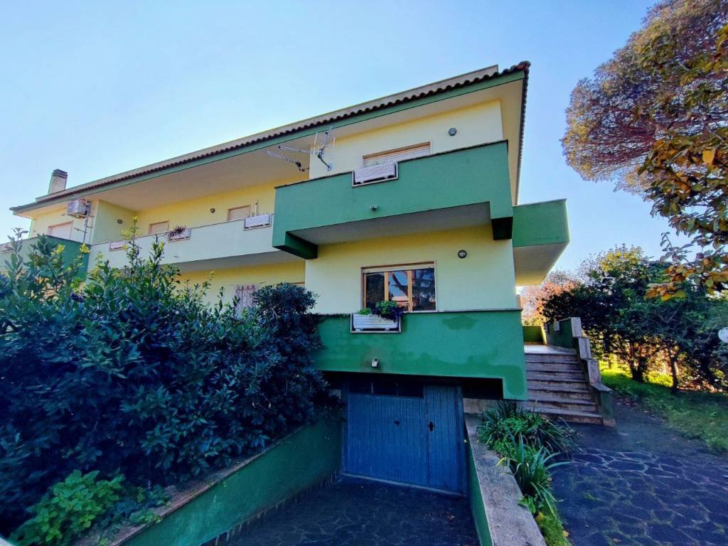 Villetta a schiera a Nettuno in Via Ronciglione - Foto 4