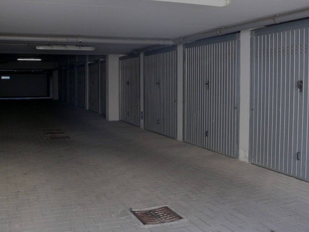 Box / garage a Perugia in Via Luigi Rizzo, 85 - Foto 2