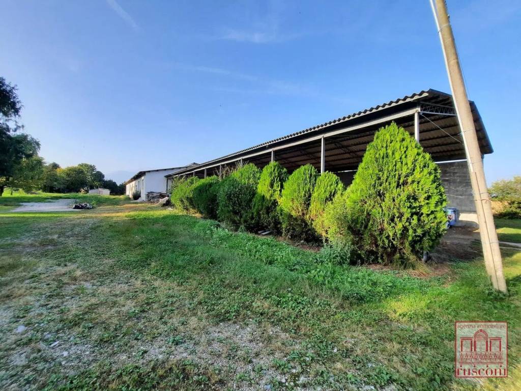 Villa a Maniago in Via Carbonera Est, 39 - Foto 4