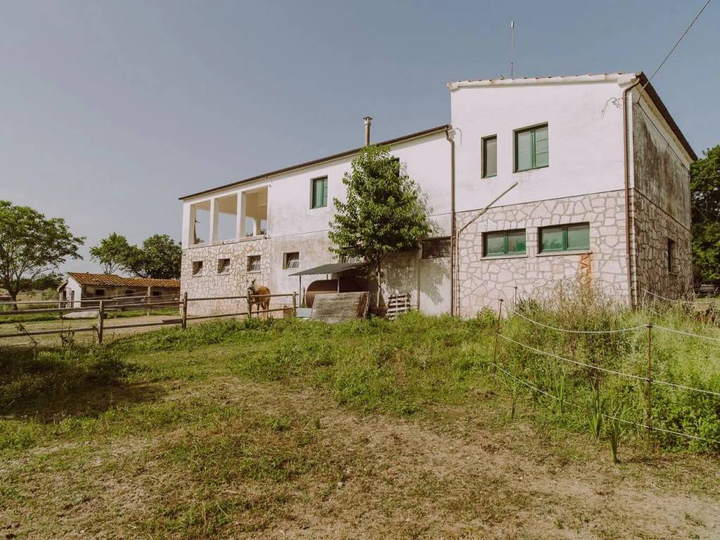 Rustico / casale a Treia in Contrada Moje - Foto 2