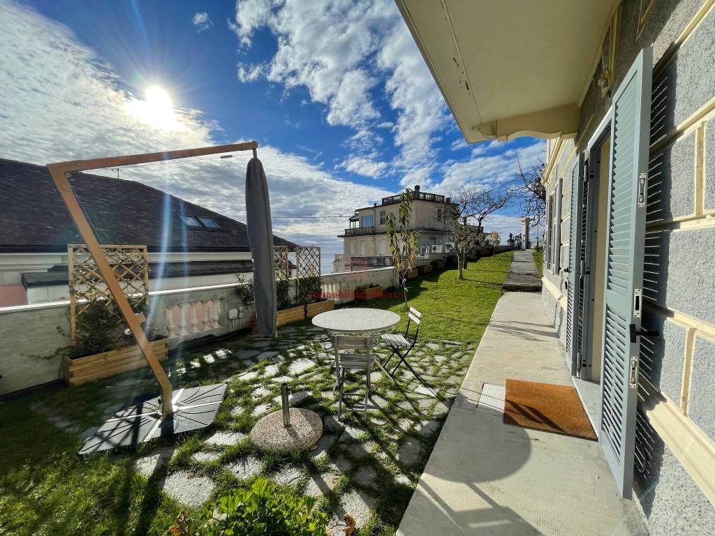 Appartamento a Varazze in Via Cavetto, 18 - Foto 3