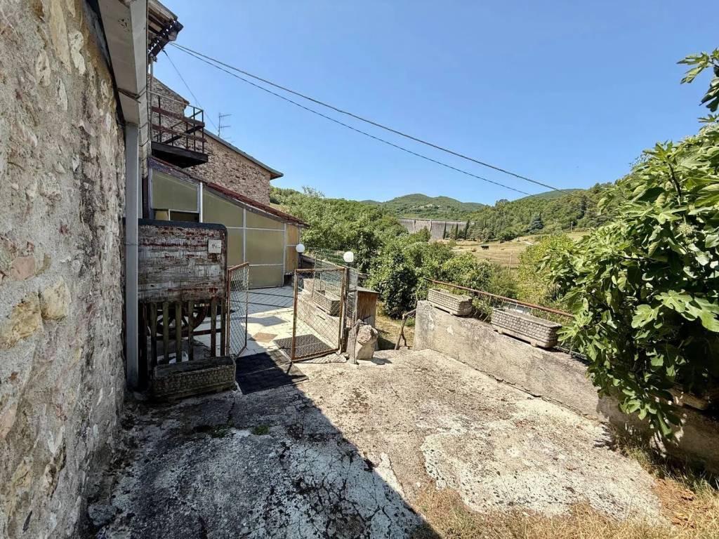 Rustico / casale a Spoleto in Crocemarroggia No Number - Foto 3