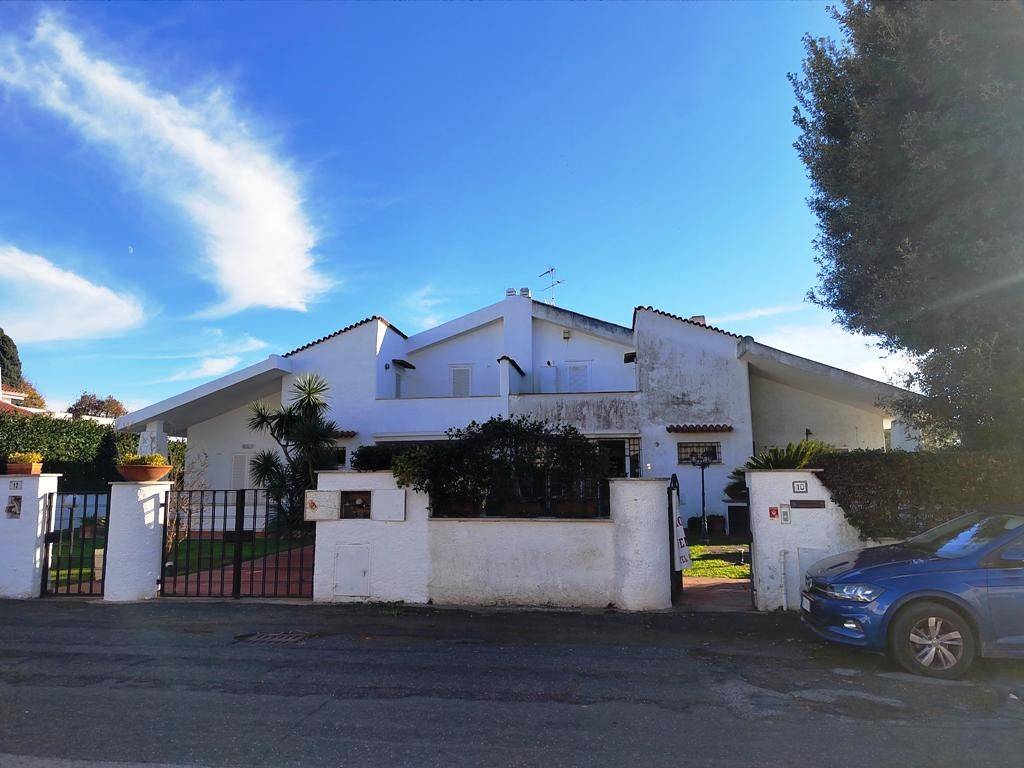 Villa a Cerveteri in Via Eufronius - Foto 2