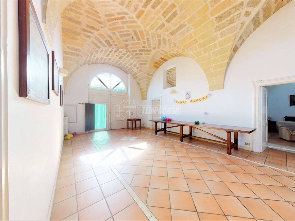 Palazzo / stabile a Melendugno in SP145 1 - Foto 5