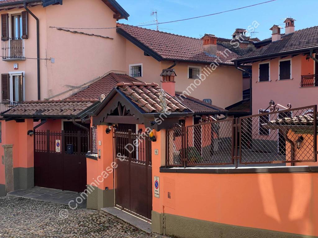 Villa a Stresa in Via Barberis Annovati, 8 - Foto 4