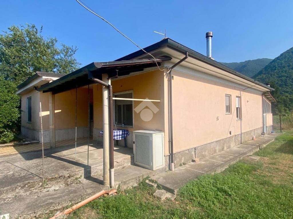 Casa indipendente a Villa latina in Via Saccocci - Foto 3