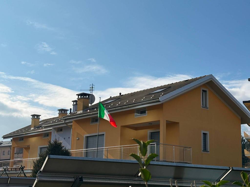 Appartamento a Verbania in Via Zara - Foto 2