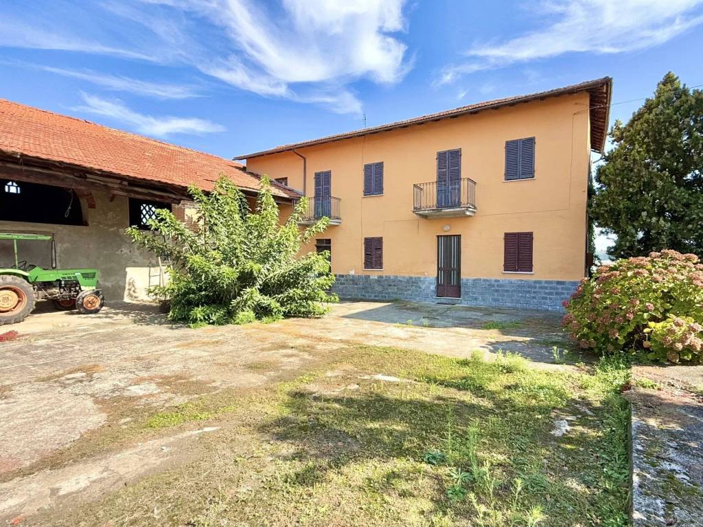 Rustico / casale a Cuneo in Via Cascina Pozzo, 18. - Foto 5