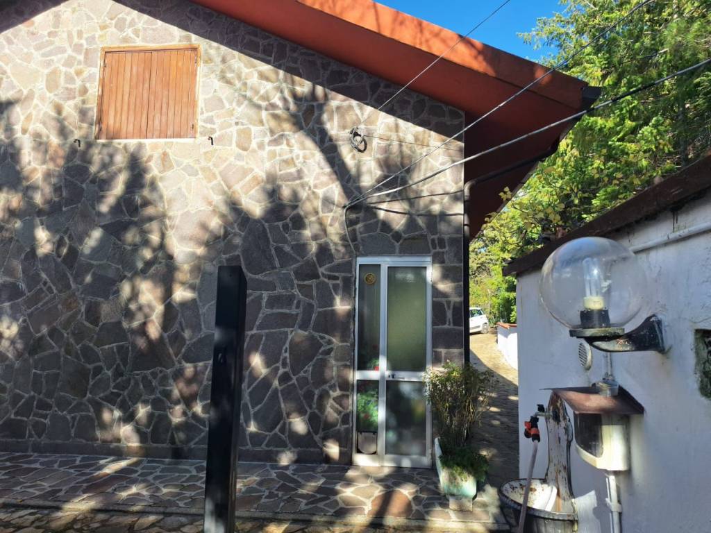 Villa a Potenza in Contrada Cugno del Finocchio - Foto 5