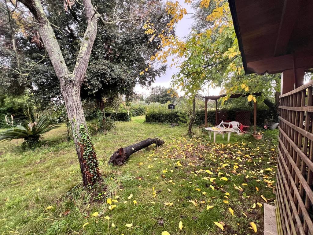 Villa a Latina in Strada Piscina Scura - Foto 5