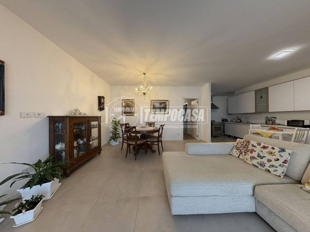 Appartamento a Abano terme in Viale Giuseppe Mazzini, 30 - Foto 5