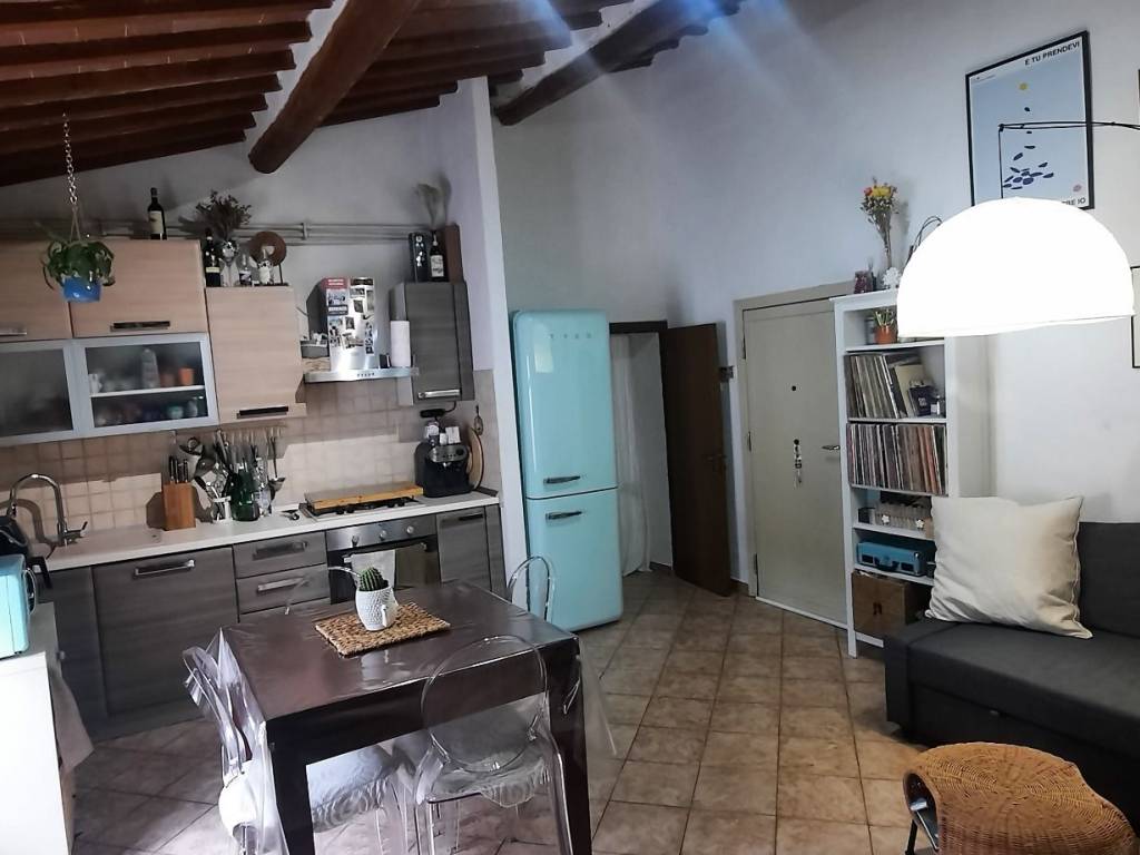 Appartamento a Colle di val d'elsa in Via Armando Diaz - Foto 4