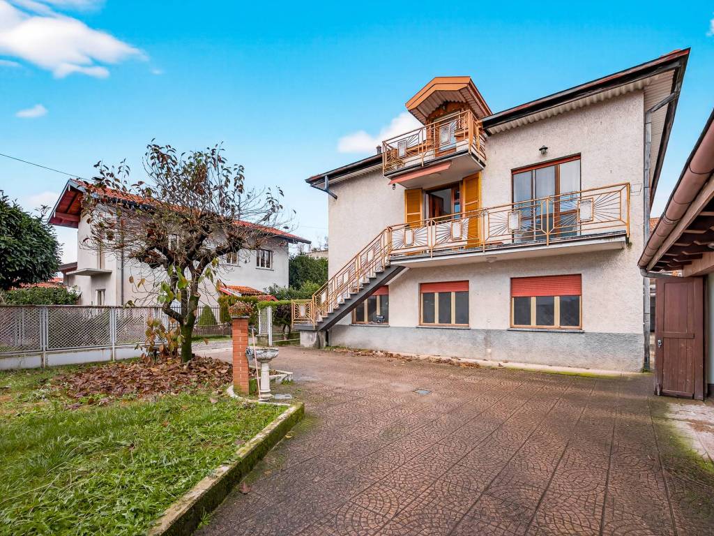 Villa a Cantù in Via Benedetto Marcello, 3 - Foto 3