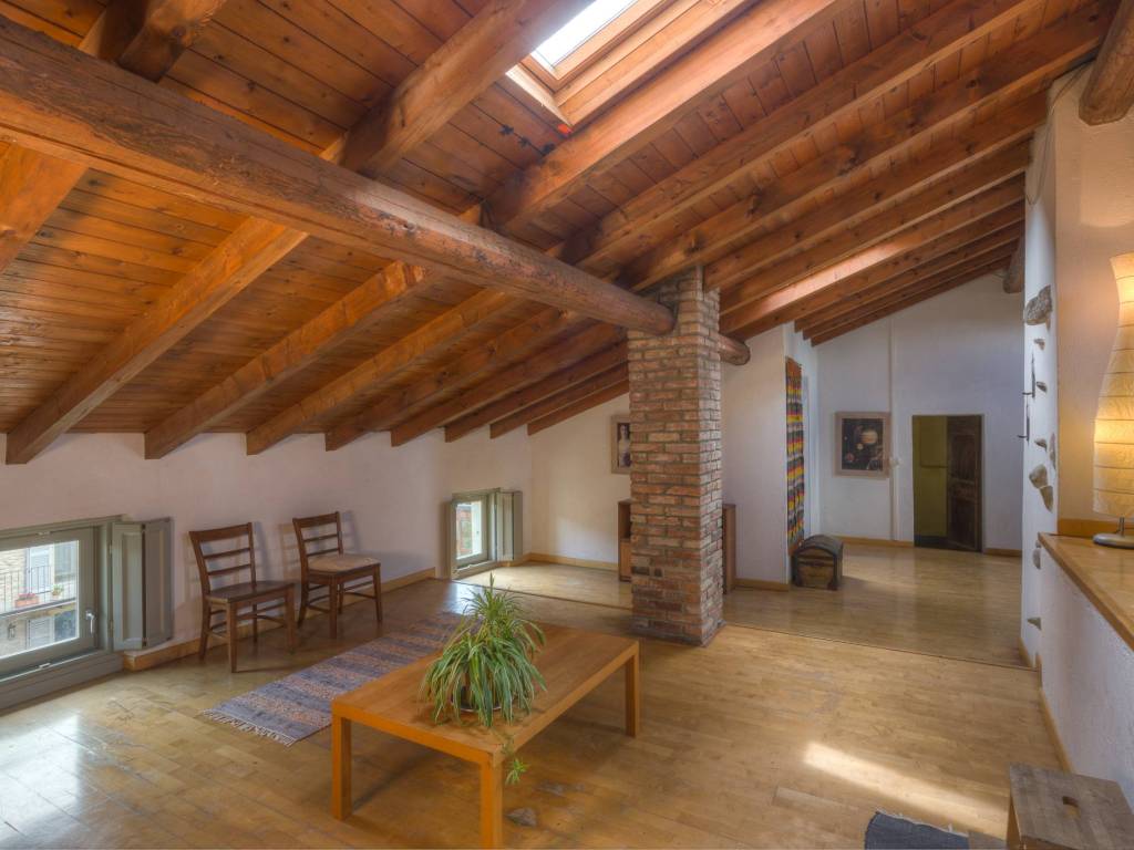 Casa indipendente a Carezzano - Foto 2