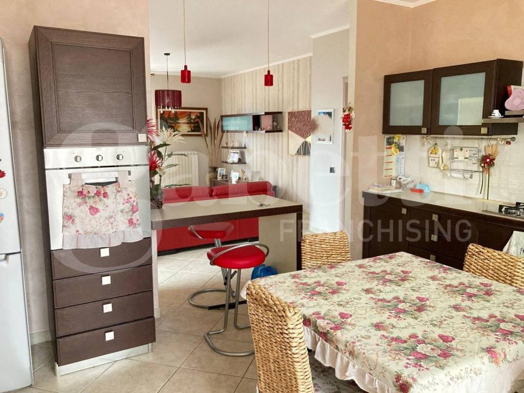 Casa indipendente a Torremaggiore in Via Vittorino Rotelli, 18 - Foto 5