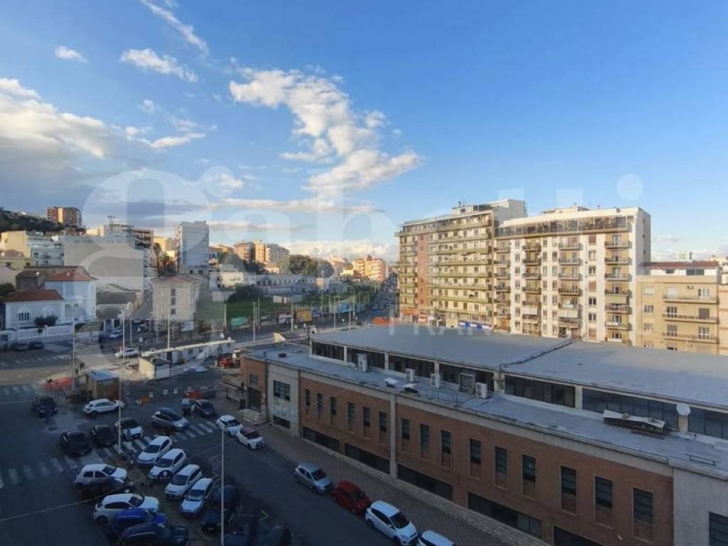 Appartamento a Cagliari in Via Tiziano, 52 - Foto 2