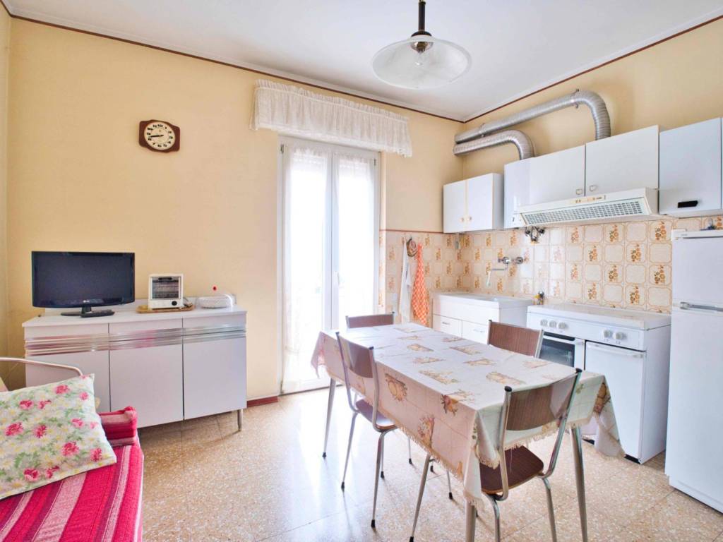 Appartamento a Novara in Strada Privata Ugo Foscolo, 11 - Foto 4
